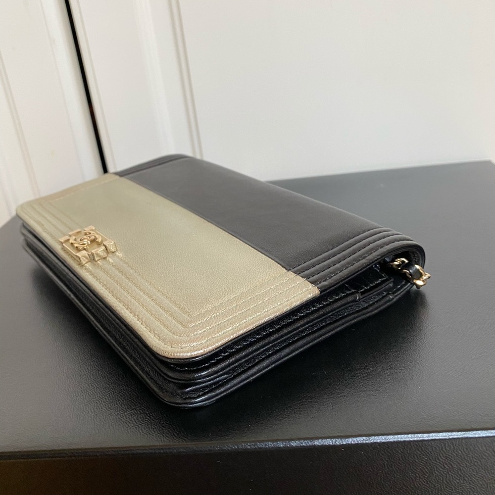 SOLD. Chanel boy wallet on chain woc - Picture 3 of 9
